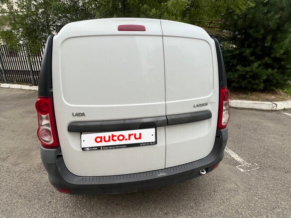 2017 Lada (ВАЗ) Largus I, белый, 630000 рублей - вид 7