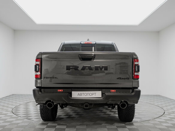 2024 Ram 1500 Crew Cab eTorque V, серый, 10990000 рублей - вид 7