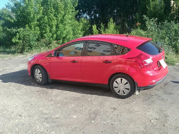 2013 Ford Focus III, красный, 745000 рублей - вид 1