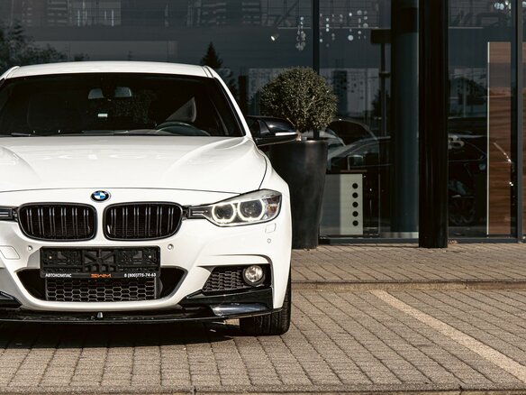 2014 BMW 3 серии 320i xDrive VI (F3x), белый, 1655000 рублей - вид 8