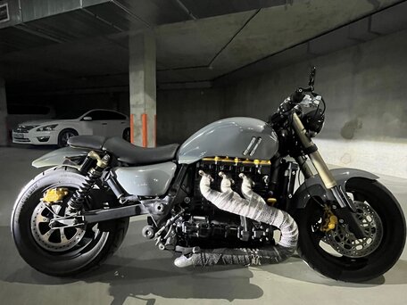 2007 Triumph Rocket III, серый, 650000 рублей, вид 1