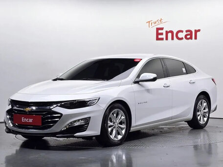2022 Chevrolet Malibu IX Рестайлинг, белый, 1960000 рублей, вид 1
