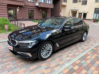 2017 BMW 5 серии 520d xDrive VII (G30/G31/G38), чёрный, 4000000 рублей, вид 1