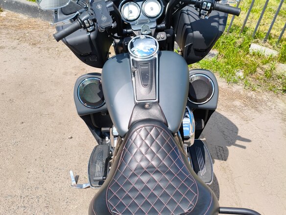 2007 Harley-Davidson Road Glide, серый, 890000 рублей - вид 8