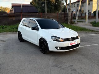 2011 Volkswagen Golf VI, белый, 835000 рублей, вид 3