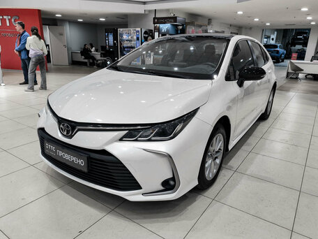 Toyota Corolla XII (E210)