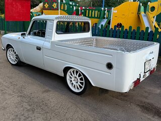 1992 Иж 2715 I Рестайлинг, белый, 777999 рублей, вид 3
