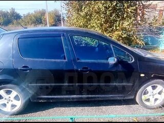 2004 Peugeot 307 I, чёрный, 300000 рублей, вид 5