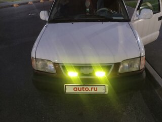 1998 Chevrolet Blazer II, белый, 200000 рублей, вид 1