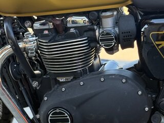 2018 Triumph Bonneville T120, золотистый, 930000 рублей, вид 2