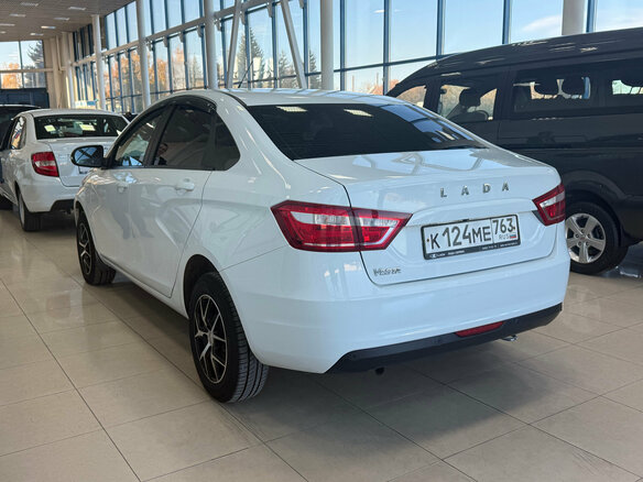 2021 Lada (ВАЗ) Vesta I, белый, 950000 рублей - вид 5