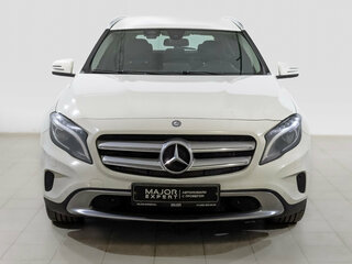 2017 Mercedes-Benz GLA 200 I (X156), белый, 1625000 рублей, вид 2