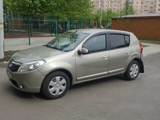 2011 Renault Sandero I, бежевый, 550000 рублей, вид 1