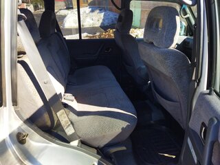 1997 Mitsubishi Pajero II Рестайлинг, серебристый, 850000 рублей, вид 5