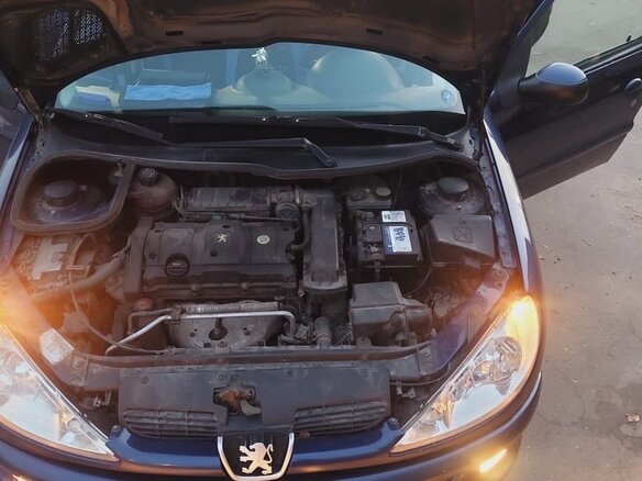 2008 Peugeot 206, синий, 225000 рублей - вид 17
