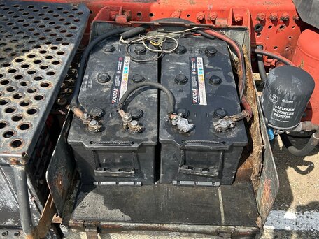 1997 Iveco EuroTech, белый, 630000 рублей, вид 5