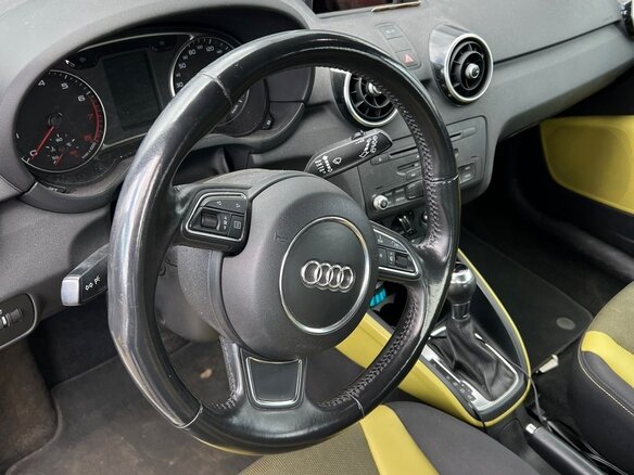 2012 Audi A1 I (8X), белый, 1000000 рублей - вид 7