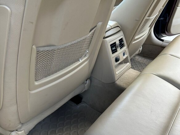 2008 BMW 3 серии 318i V (E90/E91/E92/E93) Рестайлинг, пурпурный, 1300000 рублей - вид 12