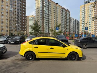 2007 Ford Focus II, жёлтый, 210000 рублей, вид 4