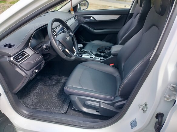 2023 JAC J7 I, белый, 2000000 рублей - вид 4