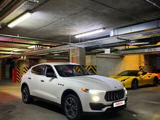 2017 Maserati Levante Diesel I, белый, 3690000 рублей, вид 3