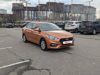 2017 Hyundai Solaris II, оранжевый, 819000 рублей, вид 1