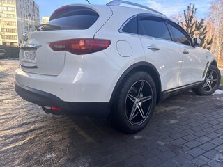 2011 Infiniti FX37 II (S51) Рестайлинг, белый, 2300000 рублей, вид 4