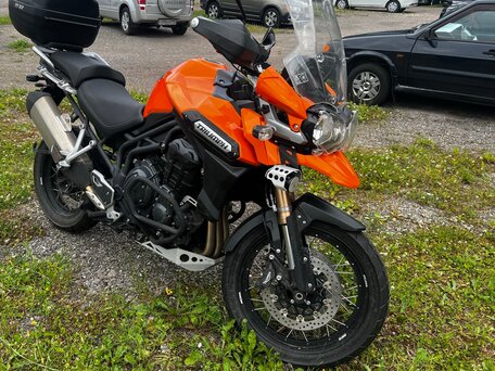 2015 Triumph Tiger 1200, оранжевый, 1010000 рублей, вид 4