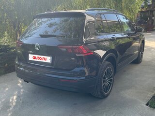 2018 Volkswagen Tiguan II, чёрный, 2100000 рублей, вид 5