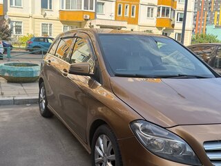 2012 Mercedes-Benz B-Класс 200 II (W246), бежевый, 951000 рублей, вид 3