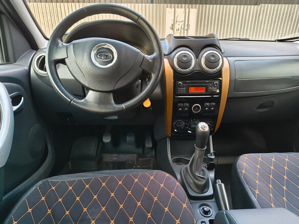 2015 Lada (ВАЗ) Largus Cross I, серый, 870000 рублей - вид 12