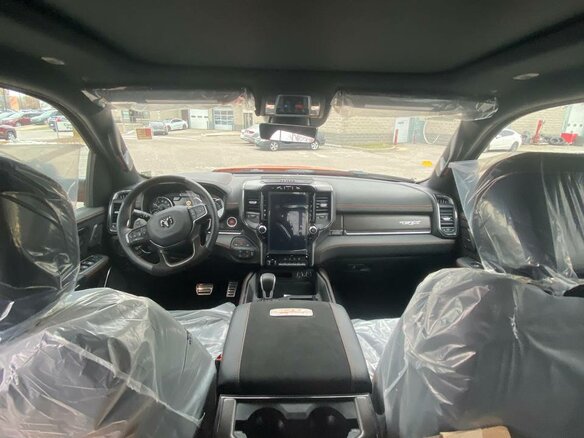 2022 Ram 1500 Crew Cab TRX V, оранжевый, 12760354 рублей - вид 6