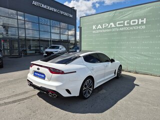 2018 Kia Stinger I, белый, 2440000 рублей, вид 2
