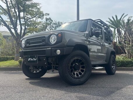 Suzuki Jimny IV