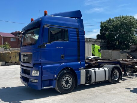 2011 MAN TGX, синий, 4000000 рублей, вид 2