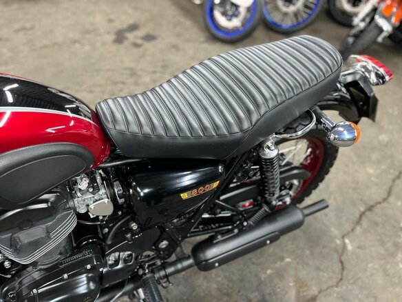 2012 Kawasaki W 800, пурпурный, 750000 рублей - вид 19