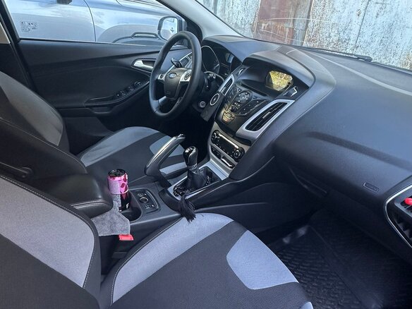 2012 Ford Focus III, коричневый, 760000 рублей - вид 6