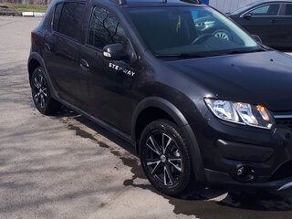 2018 Renault Sandero Stepway II, чёрный, 1115000 рублей, вид 3