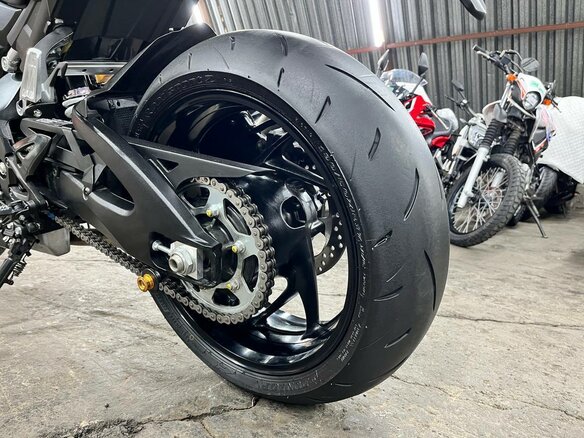 2021 Suzuki GSX-S 1000, чёрный, 1250000 рублей - вид 30