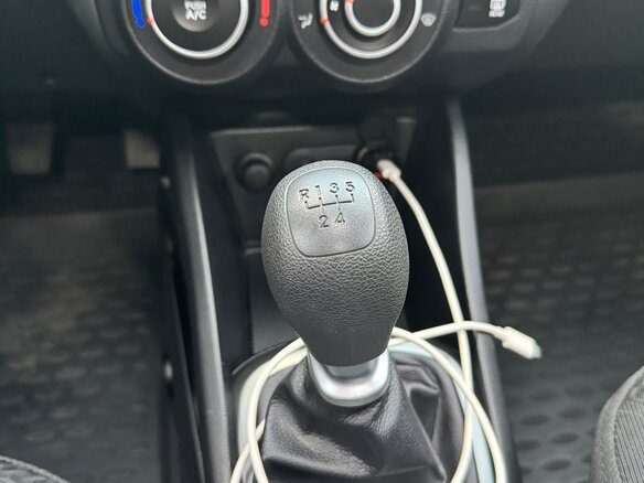 2012 Kia Rio 5-speed III, чёрный, 1050000 рублей - вид 12