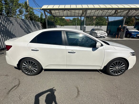 2012 Kia Cerato 6-speed II, белый, 950000 рублей - вид 6