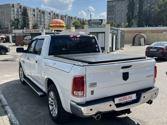 2013 Dodge RAM IV (DS/DJ), белый, 5500000 рублей - вид 4