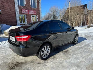 2021 Lada (ВАЗ) Vesta I, чёрный, 1150000 рублей, вид 4