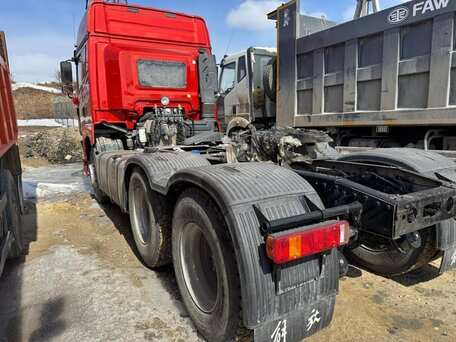 2022 FAW J6 CA4251, красный, 5519000 рублей, вид 3