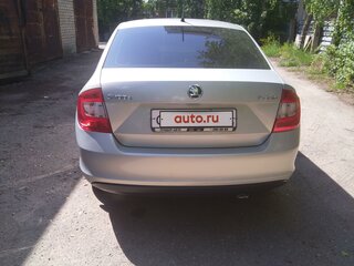 2014 Skoda Rapid I, серебристый, 950000 рублей, вид 3