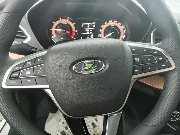 2023 Lada (ВАЗ) Vesta Cross I Рестайлинг (NG), белый - вид 11