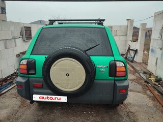 2000 Toyota RAV4 I (XA10), зелёный, 510000 рублей, вид 4