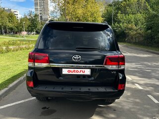 2015 Toyota Land Cruiser 200 Series Рестайлинг 2, чёрный, 4950000 рублей, вид 5