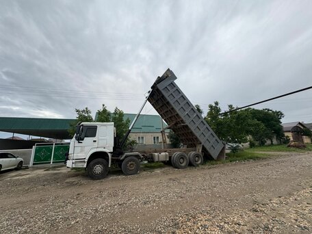 2012 Sinotruk Howo HW76, белый, 1900000 рублей, вид 4