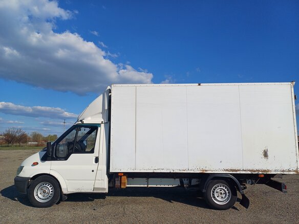 2006 Ford Transit, белый, 1100000 рублей - вид 2